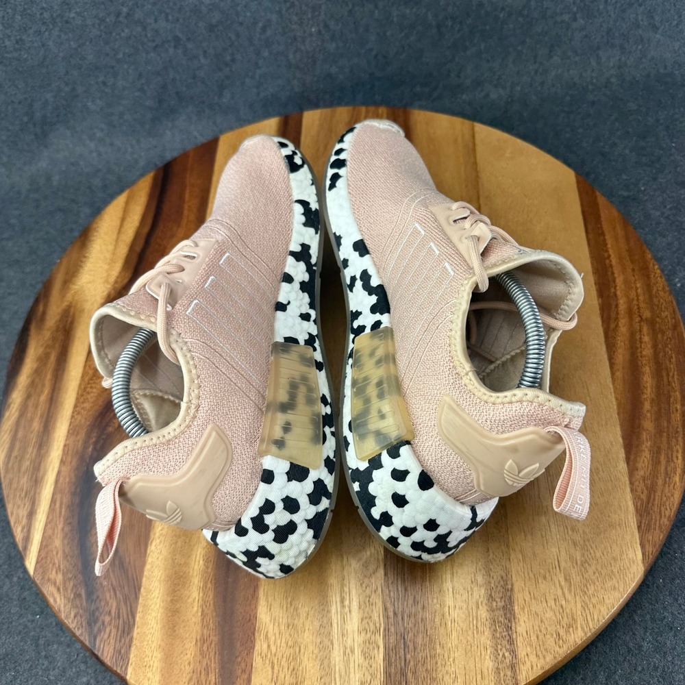 Adidas NMD R1 Halo Blush Spotted Womens 7 Cow Print Pink Beige Sneakers GZ7996 - Picture 9 of 12